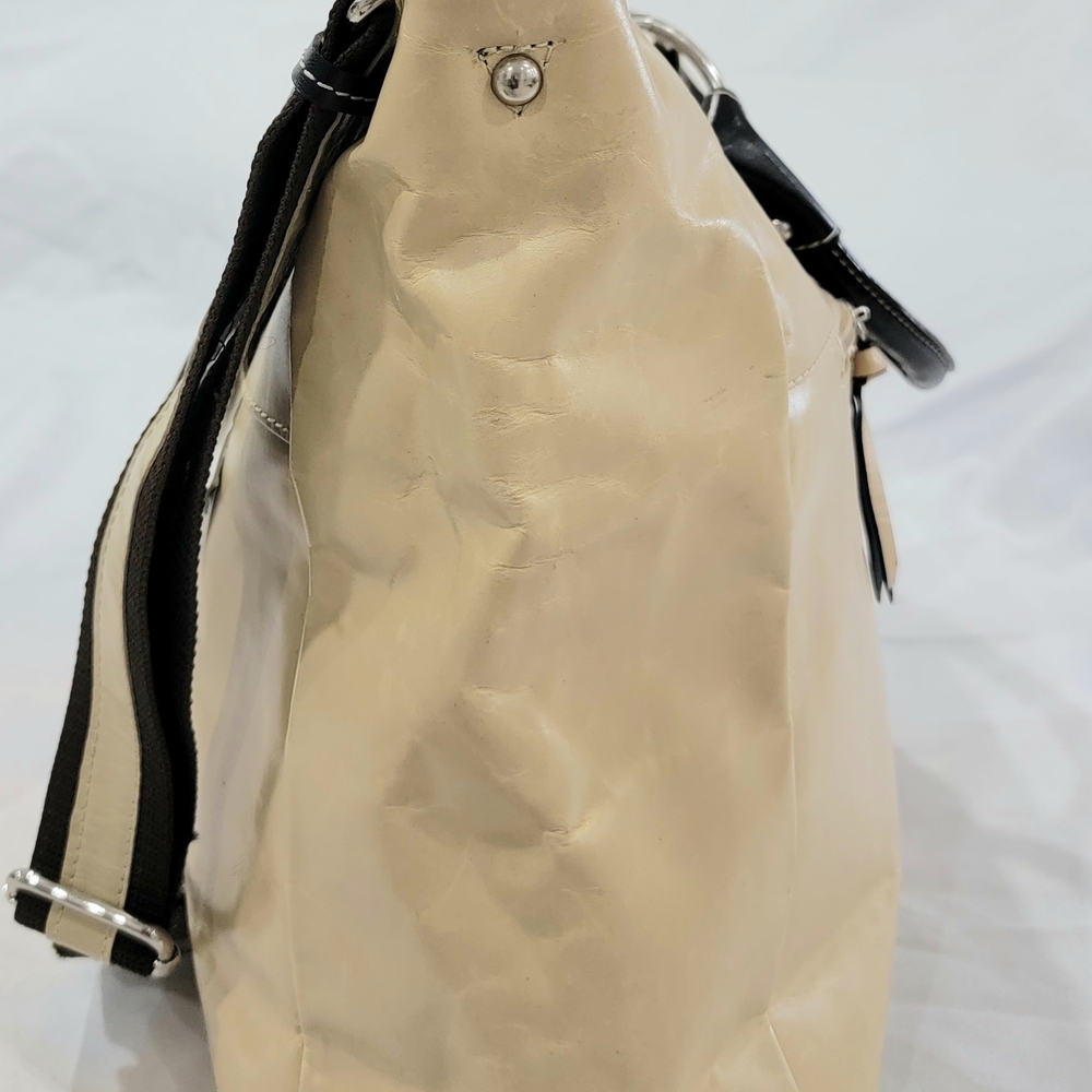 Nino Bossi Genuine Leather Tote Bag Beige LChic Beige Handbag with Black Accents - Picture 5 of 10